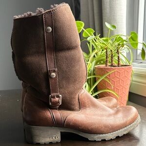 UGG Woman’s Chocolate Leather Suede Boots with Buckle